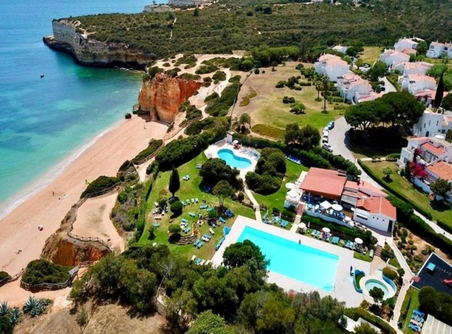 A Casa Da Porta Azul Hotel Porches  Kültér fotó